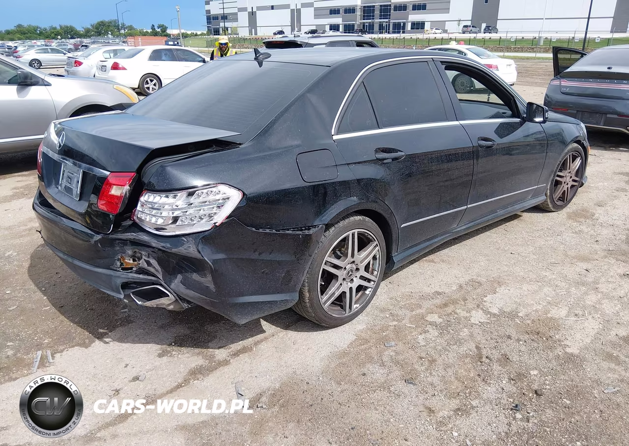 2010 Mercedes-Benz E 350 VIN:WDDHF5GB9AA019833 - 4