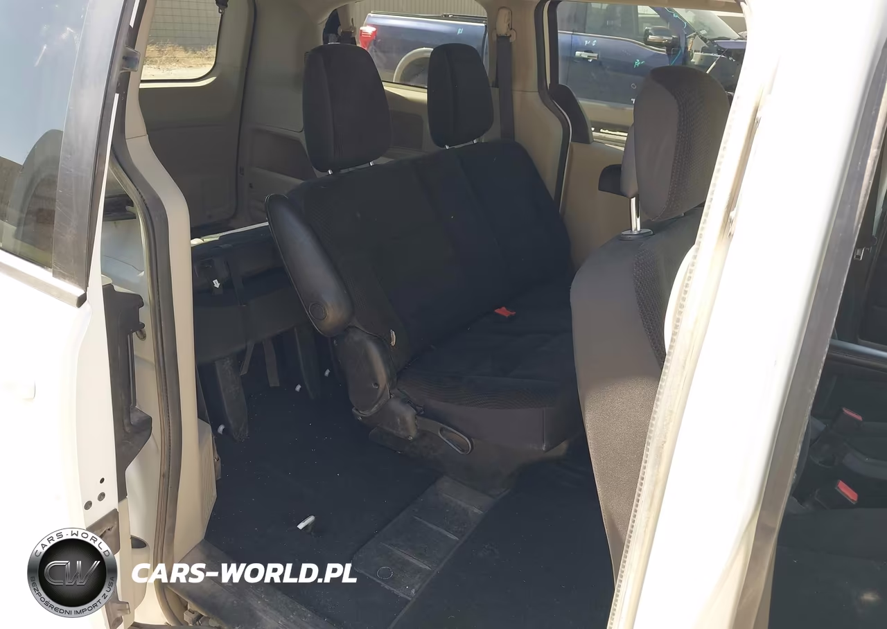 2018 Dodge Grand Caravan Se VIN:2C4RDGBG5JR296509 - 8