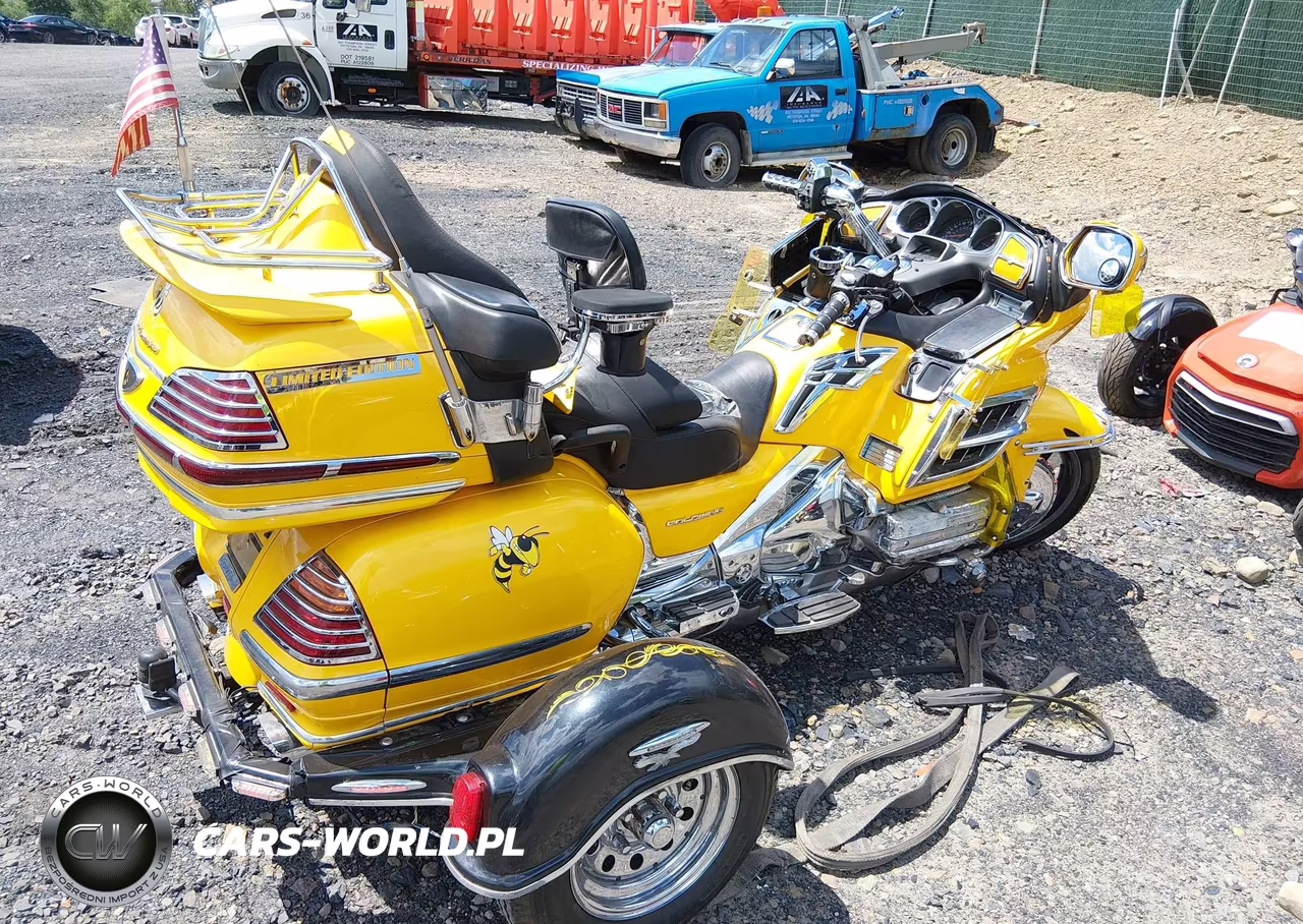2001 Honda Gl1800 VIN:1HFSC47051A005922 - 4