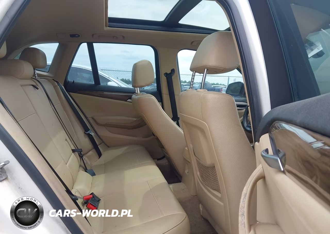 2014 BMW X1 xDrive28I VIN:WBAVL1C54EVY18400 - 8