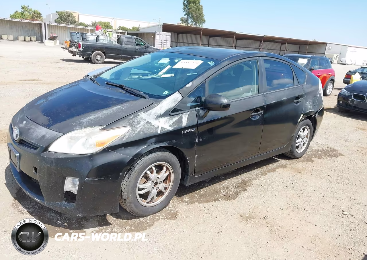 2011 Toyota Prius Two VIN:JTDKN3DU1B5302024 - 2