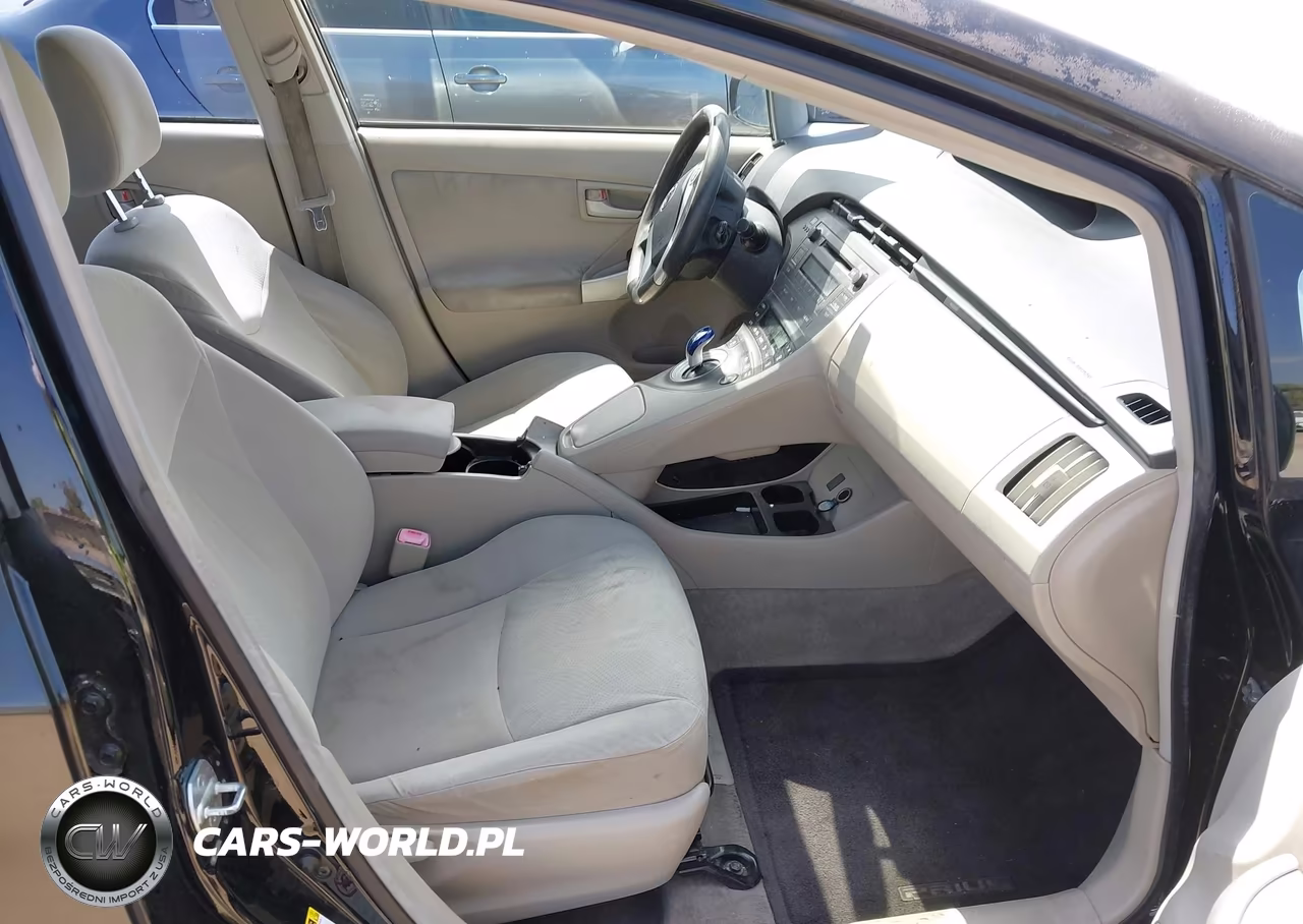2011 Toyota Prius Two VIN:JTDKN3DU1B5302024 - 5