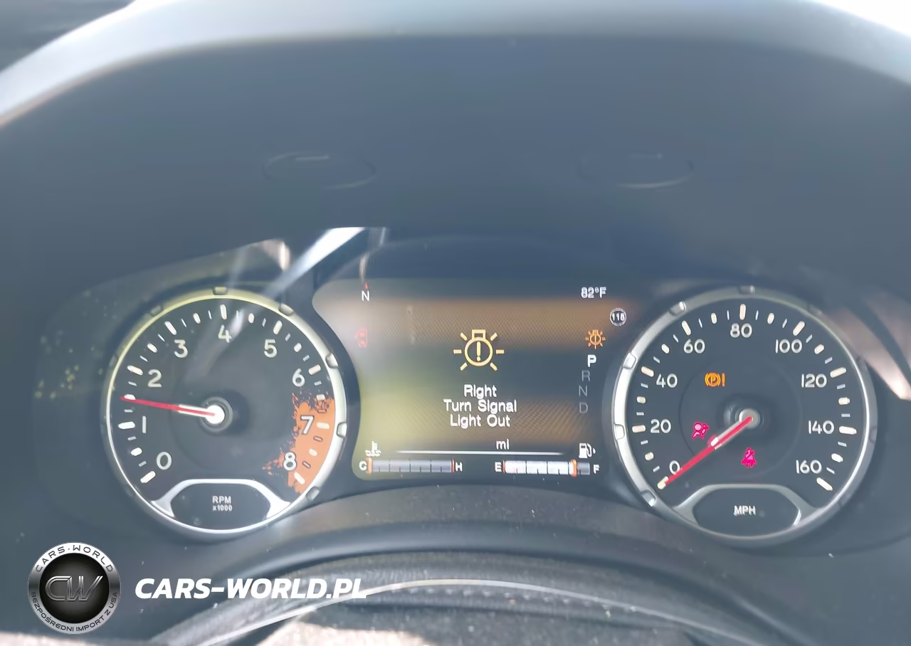 2016 Jeep Renegade Limited VIN:ZACCJBDTXGPD41971 - 7