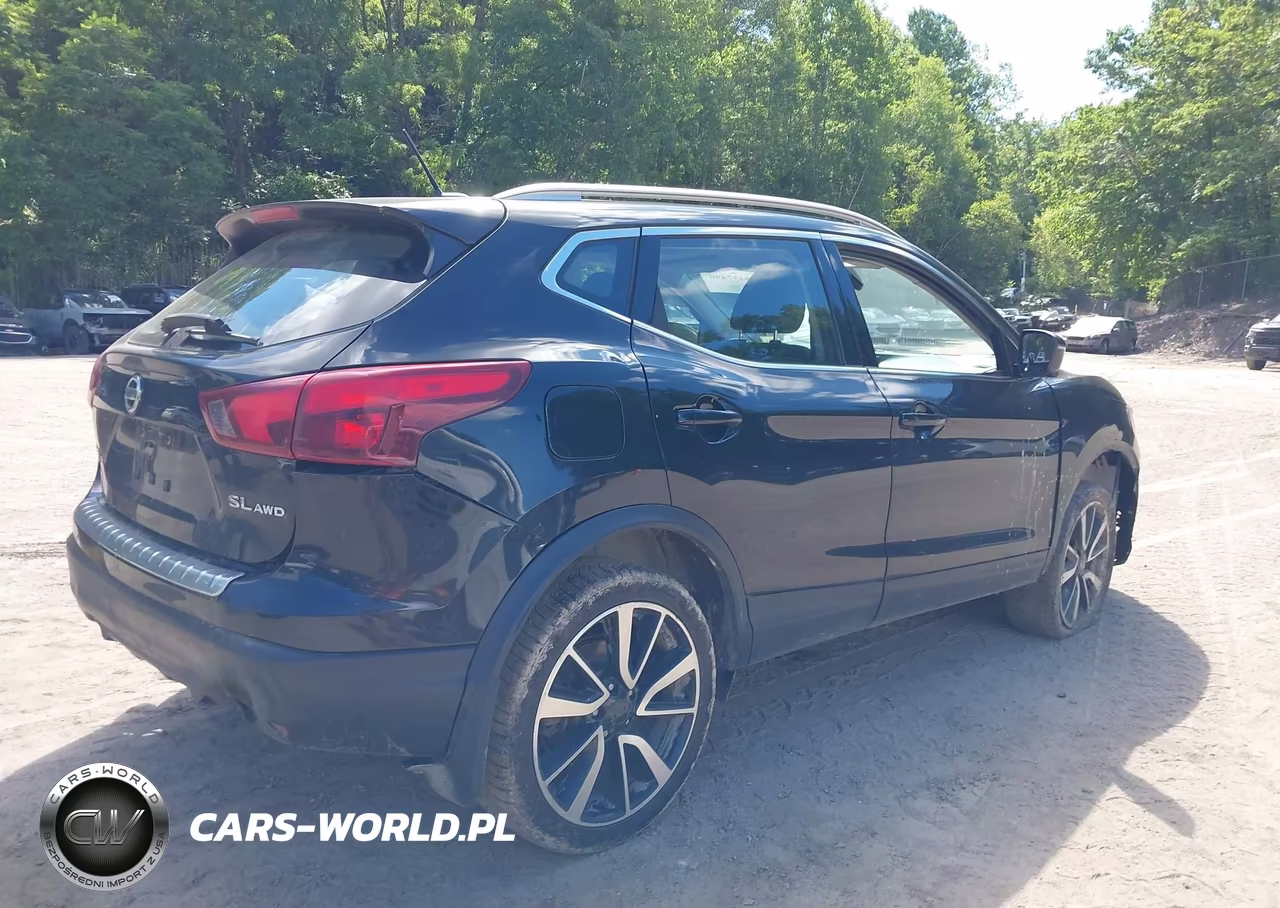 2018 Nissan Rogue Sport Sl VIN:JN1BJ1CR6JW293829 - 4