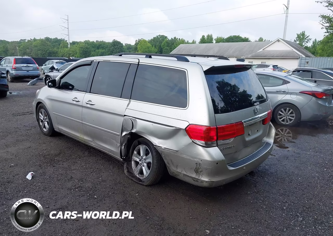 2008 Honda Odyssey Touring VIN:5FNRL38948B018937 - 3
