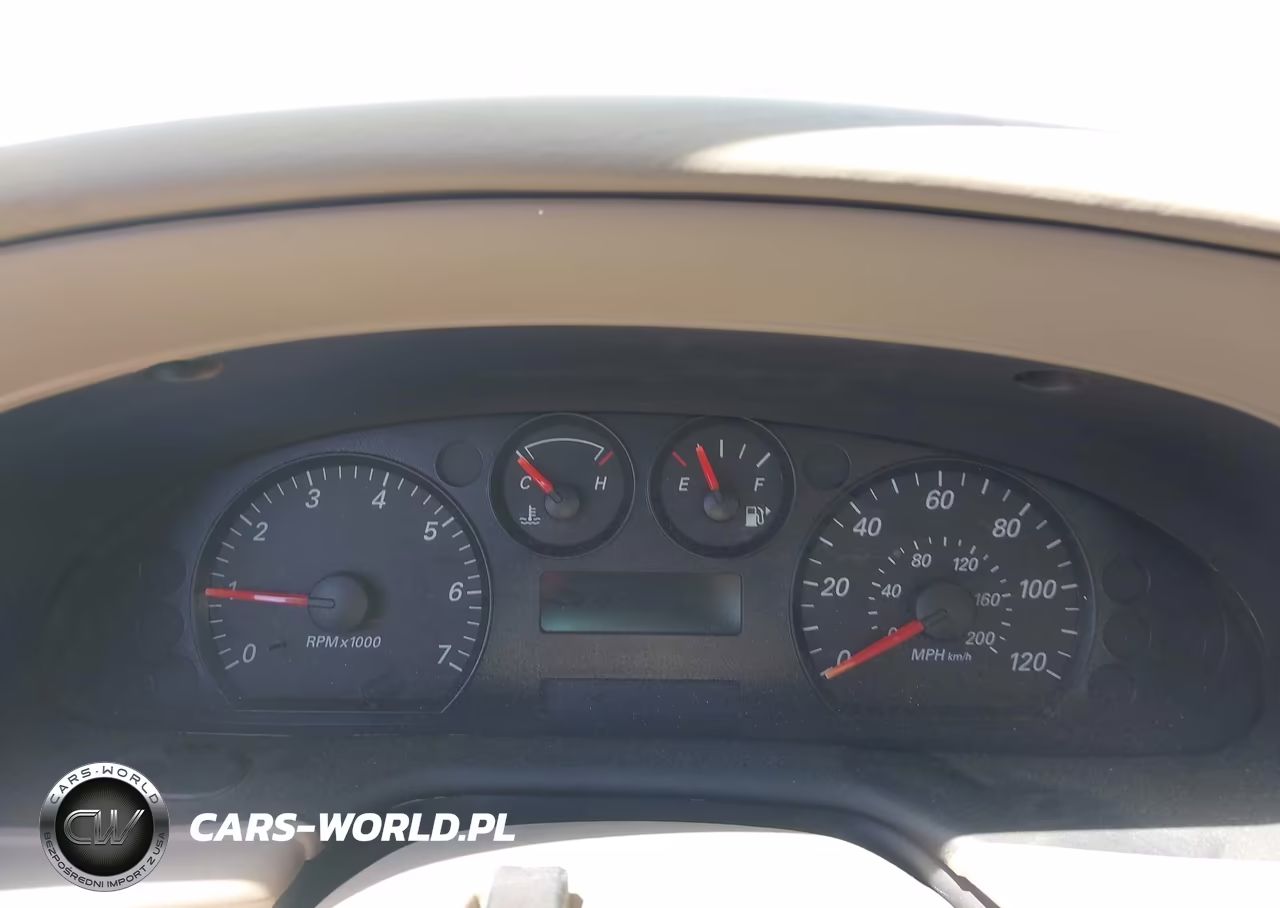 2007 Ford Taurus Se VIN:1FAFP53U87A145220 - 7