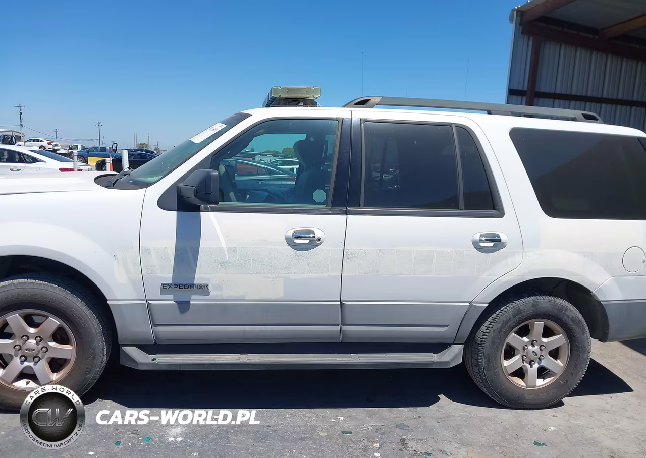 2007 Ford Expedition Xlt VIN:1FMFU16547LA67857 - 14