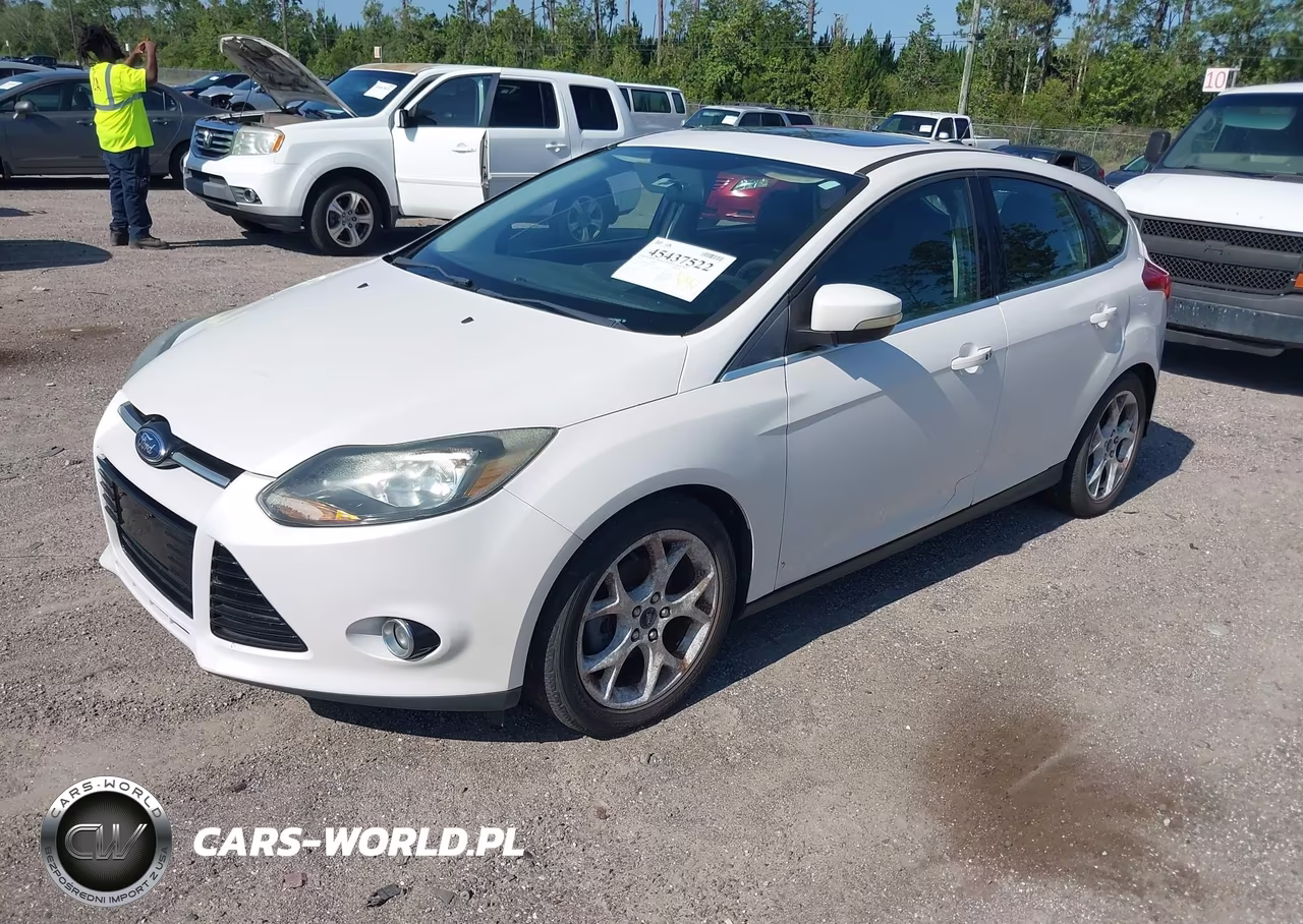 2013 Ford Focus Titanium VIN:1FADP3N26DL218463 - 2
