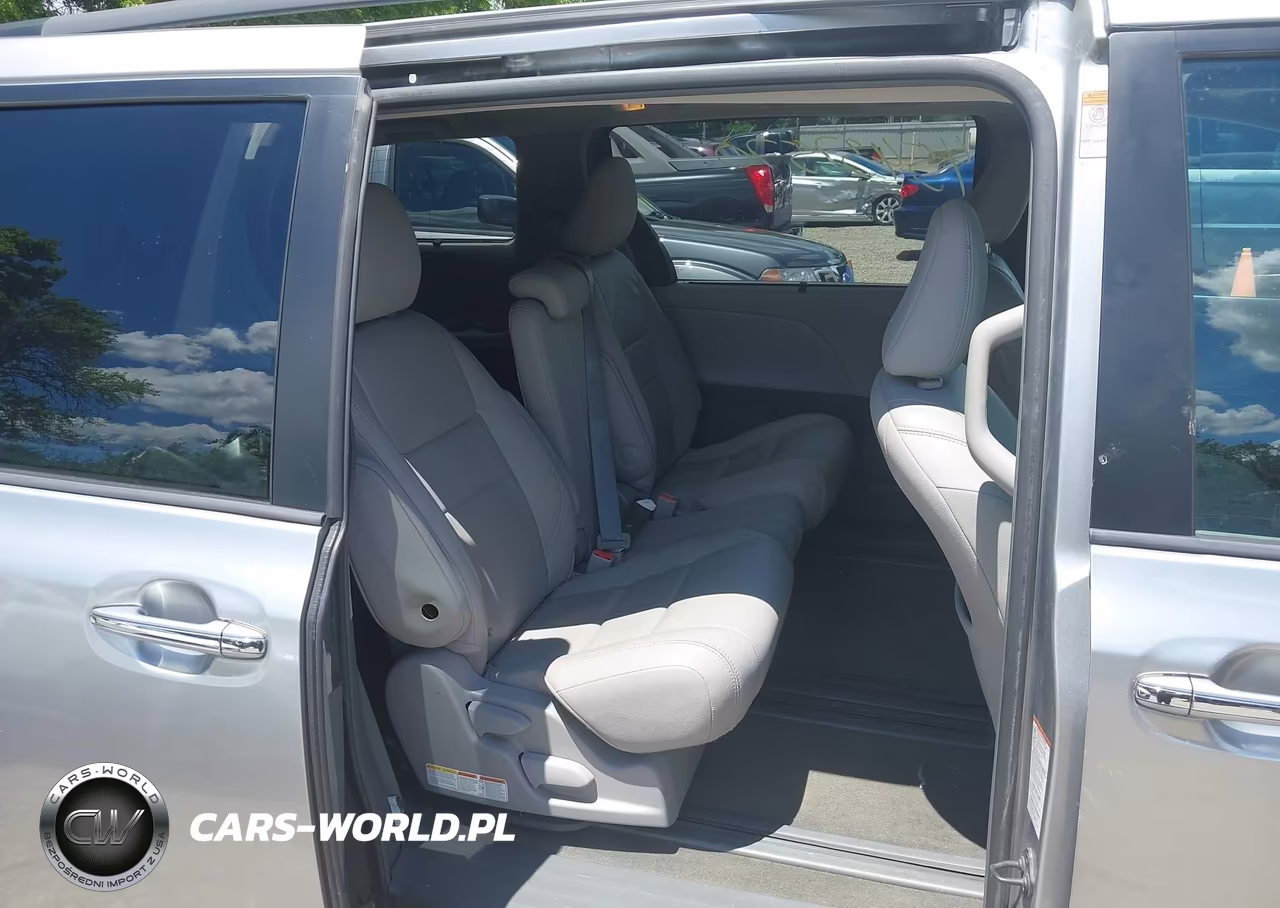 2015 Toyota Sienna Xle 8 Passenger VIN:5TDYK3DC3FS593720 - 8