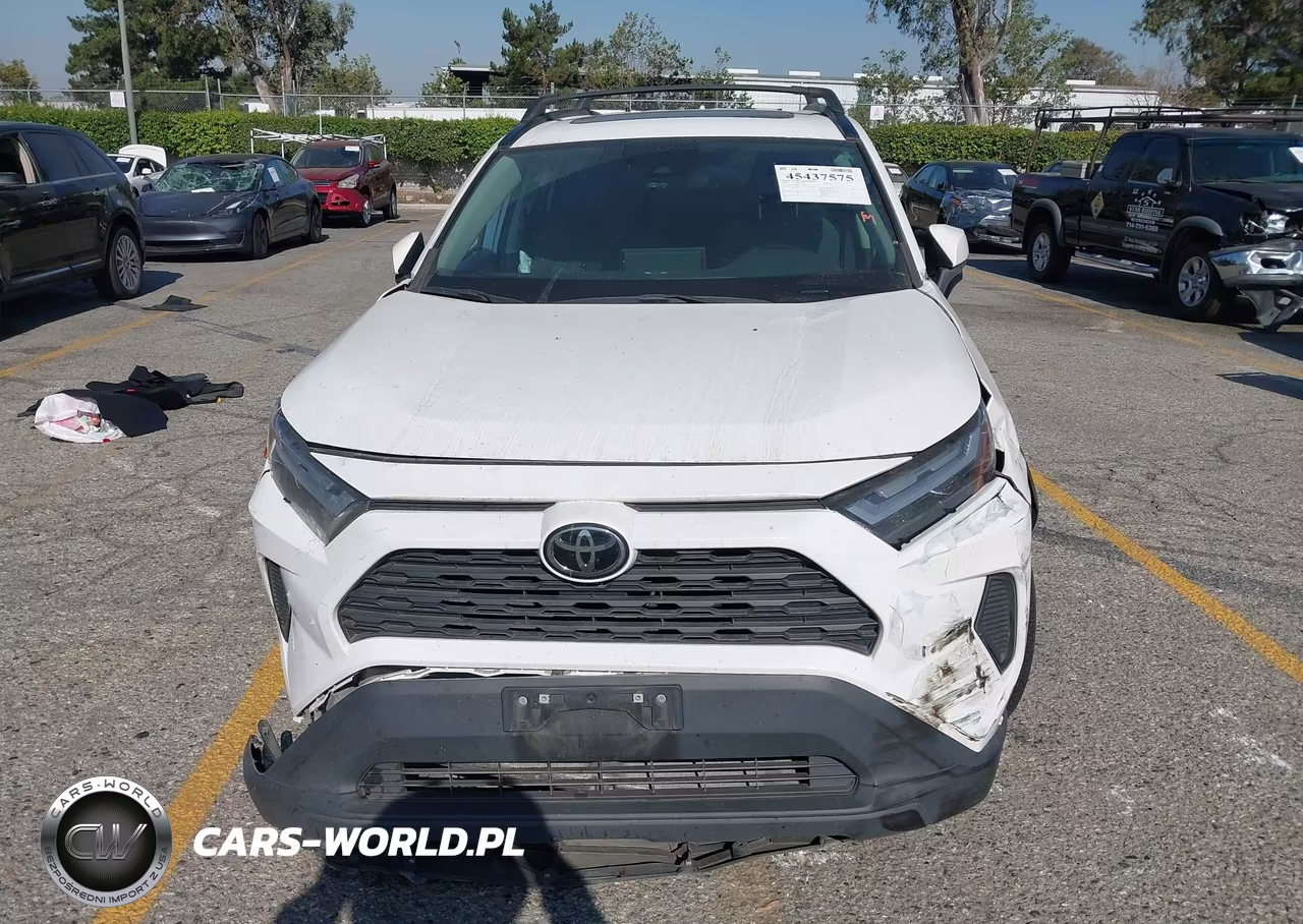 2022 Toyota Rav4 Xle VIN:2T3P1RFV8NC310078 - 12