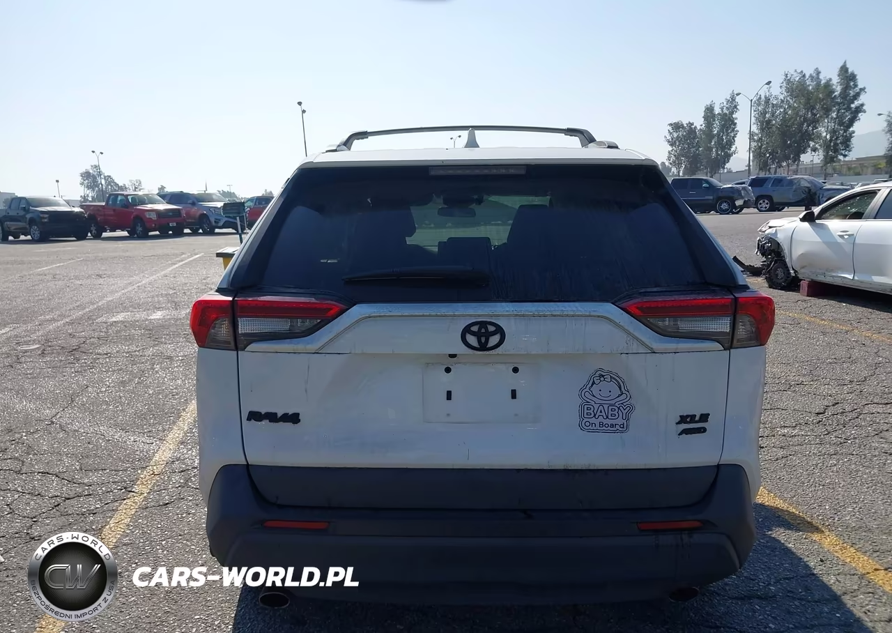 2022 Toyota Rav4 Xle VIN:2T3P1RFV8NC310078 - 18