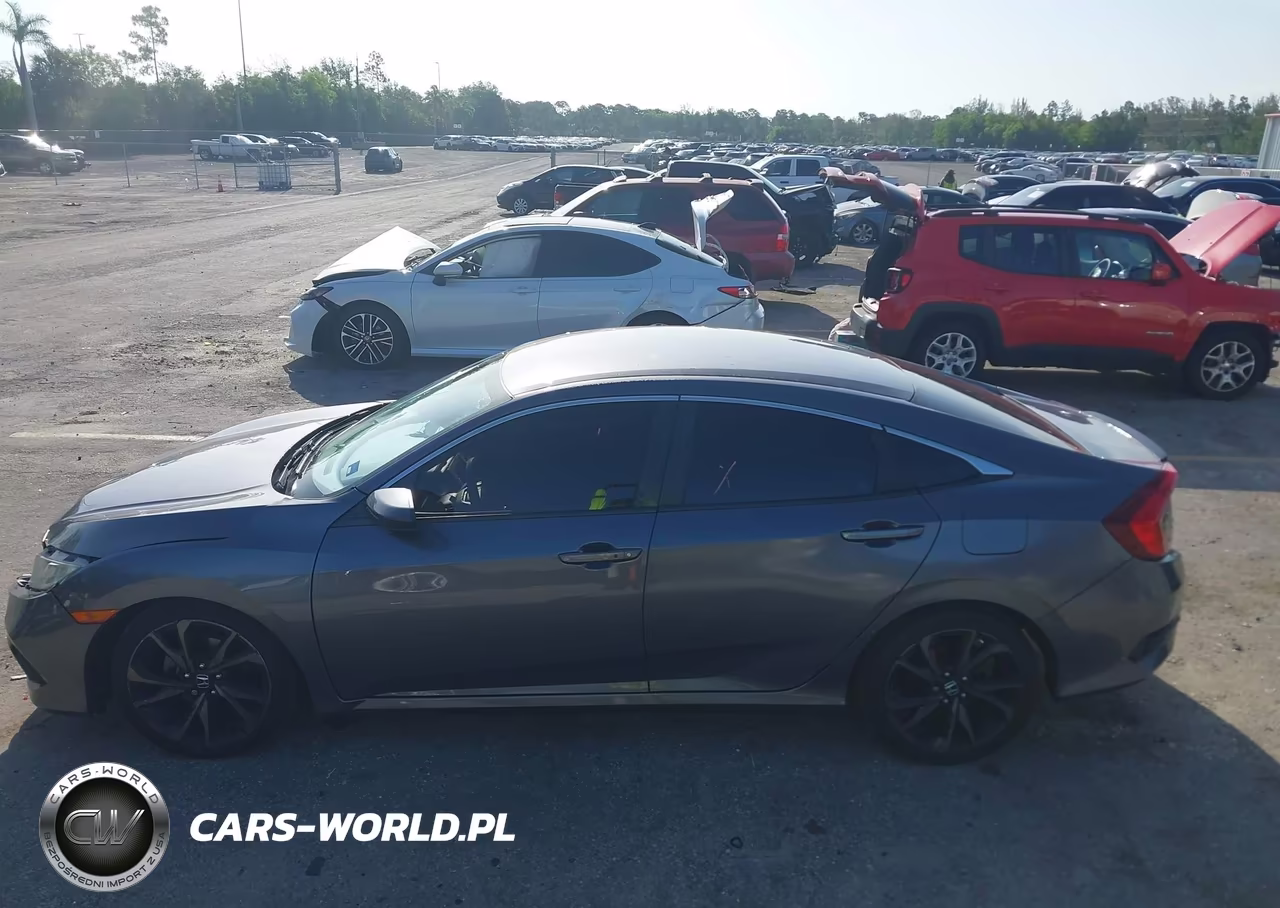 2020 Honda Civic Sport VIN:19XFC2F82LE007599 - 14