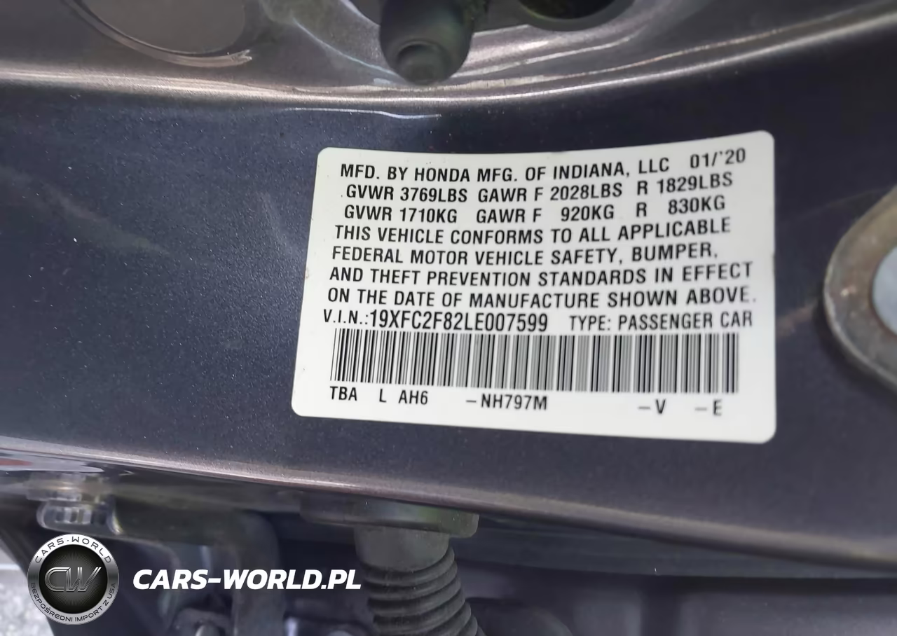 2020 Honda Civic Sport VIN:19XFC2F82LE007599 - 9
