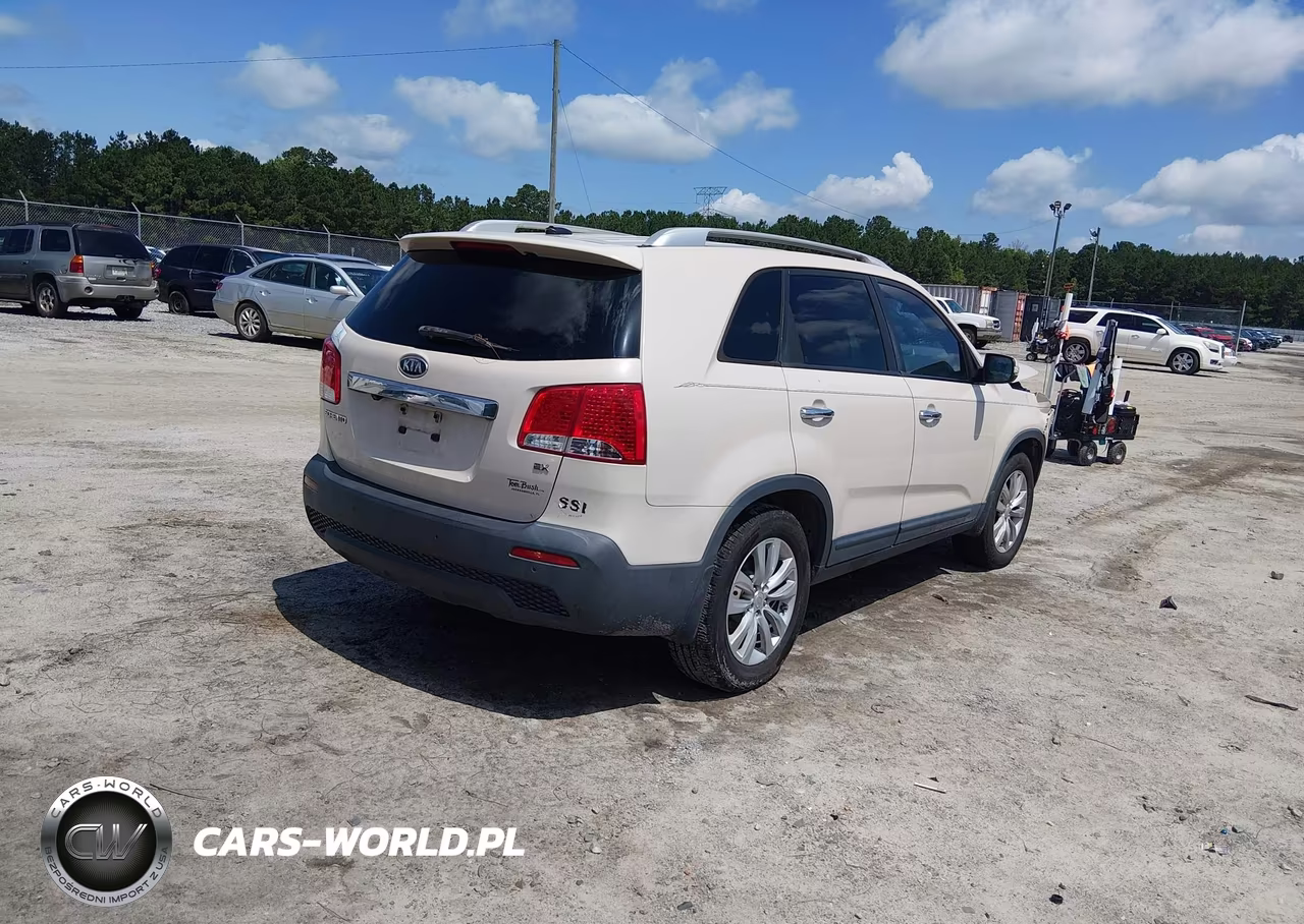 2011 Kia Sorento Ex VIN:5XYKU4A16BG021170 - 4