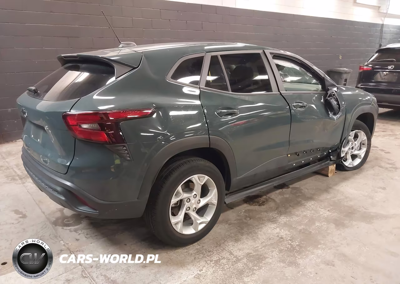 2025 Chevrolet Trax Fwd Ls VIN:KL77LFEP6SC264272 - 4