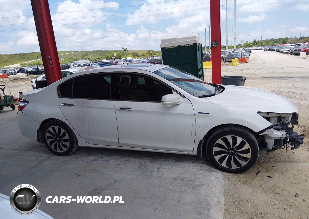 2017 Honda Accord Hybrid Ex-L VIN:JHMCR6F50HC025529 - 14