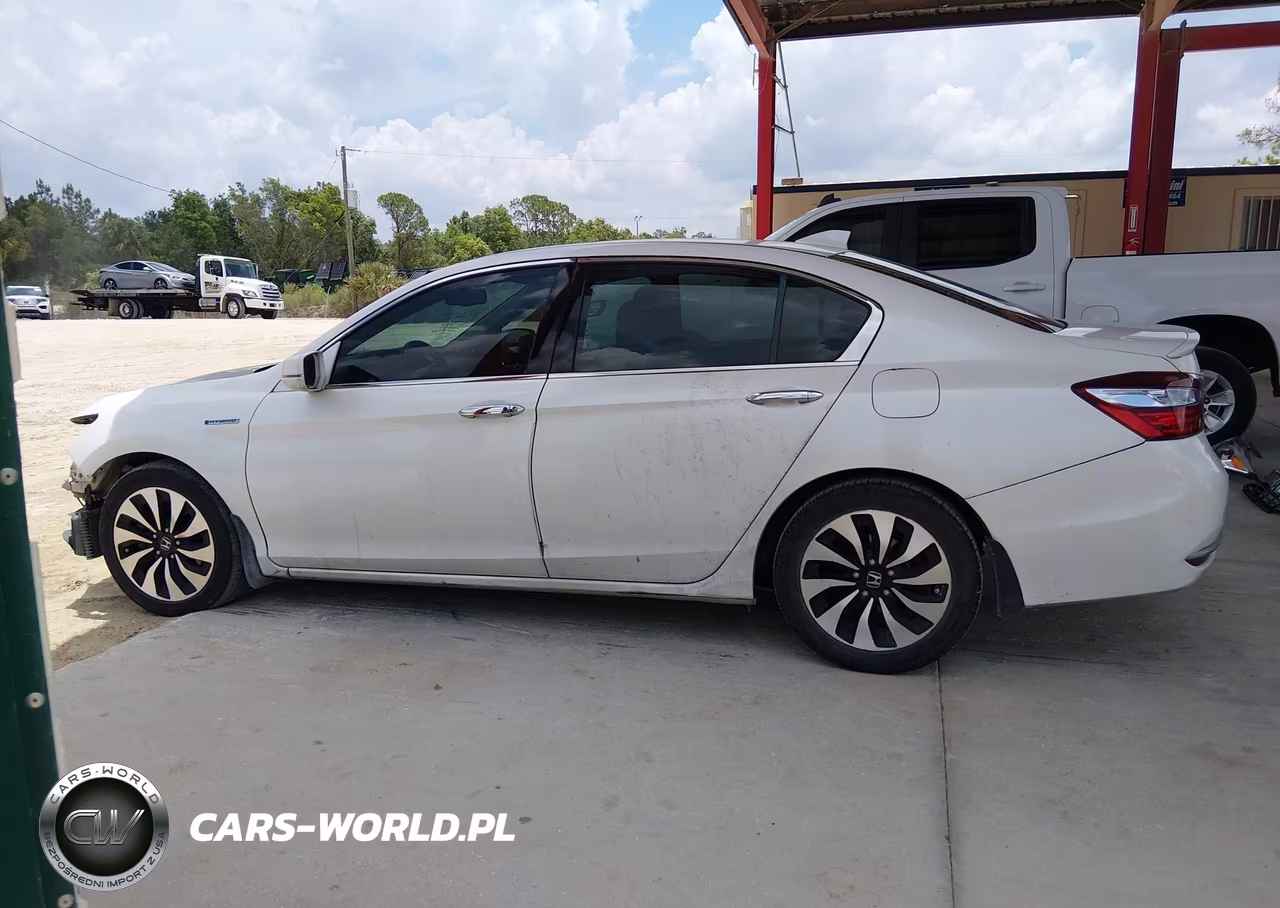 2017 Honda Accord Hybrid Ex-L VIN:JHMCR6F50HC025529 - 15