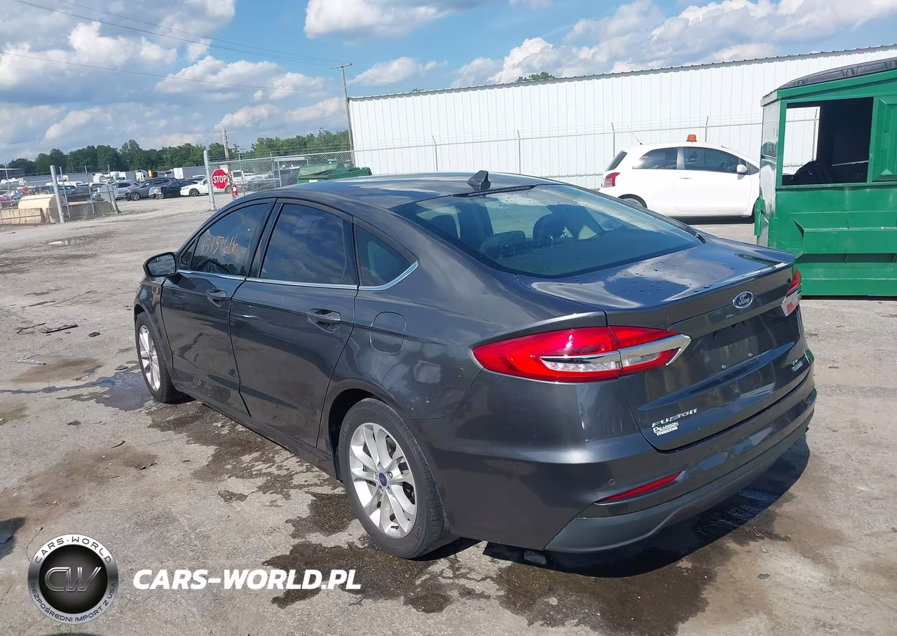 2020 Ford Fusion Se VIN:3FA6P0HD2LR121765 - 3