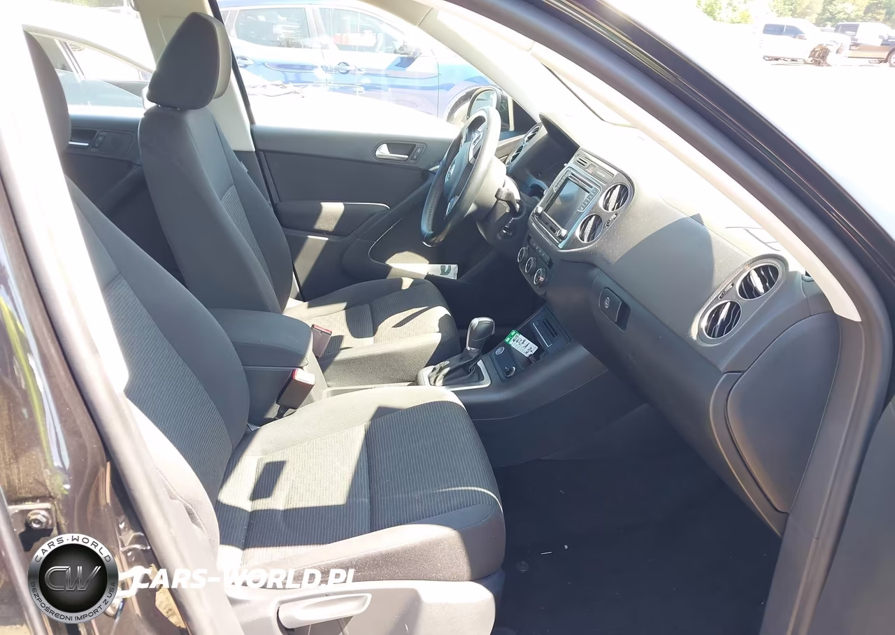 2017 Volkswagen Tiguan 2.0T-2.0T S VIN:WVGBV7AX3HK050708 - 5