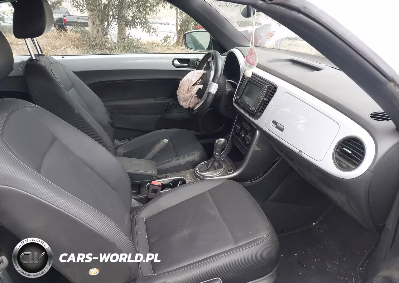 2018 Volkswagen Beetle 2.0T Coast-2.0T S-2.0T Se VIN:3VW5DAAT2JM518115 - 5
