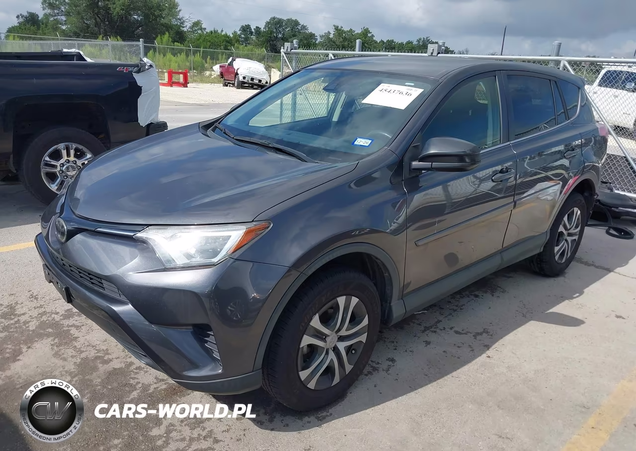 2018 Toyota Rav4 Le VIN:JTMZFREV5JJ211110 - 2