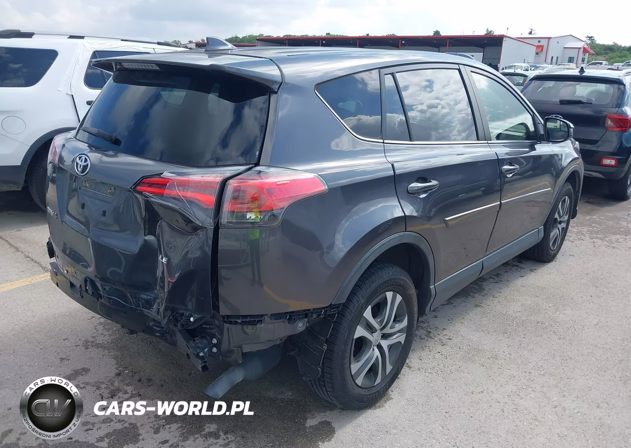 2018 Toyota Rav4 Le VIN:JTMZFREV5JJ211110 - 4