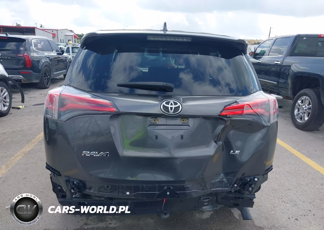 2018 Toyota Rav4 Le VIN:JTMZFREV5JJ211110 - 6