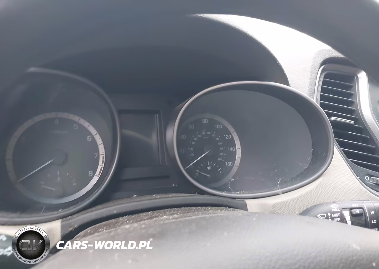 2017 Hyundai Santa Fe Sport 2.4L VIN:5XYZUDLB0HG390572 - 7
