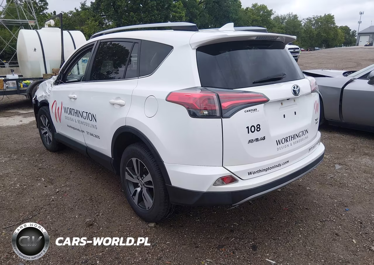 2017 Toyota Rav4 Xle VIN:JTMRFREV2HD199667 - 3
