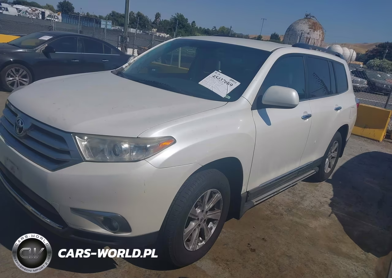 2013 Toyota Highlander Base Plus VIN:5TDZA3EHXDS036978 - 2