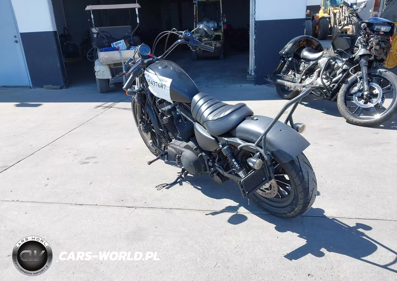 2011 Harley-Davidson Xl883 N VIN:1HD4LE233BC425418 - 3