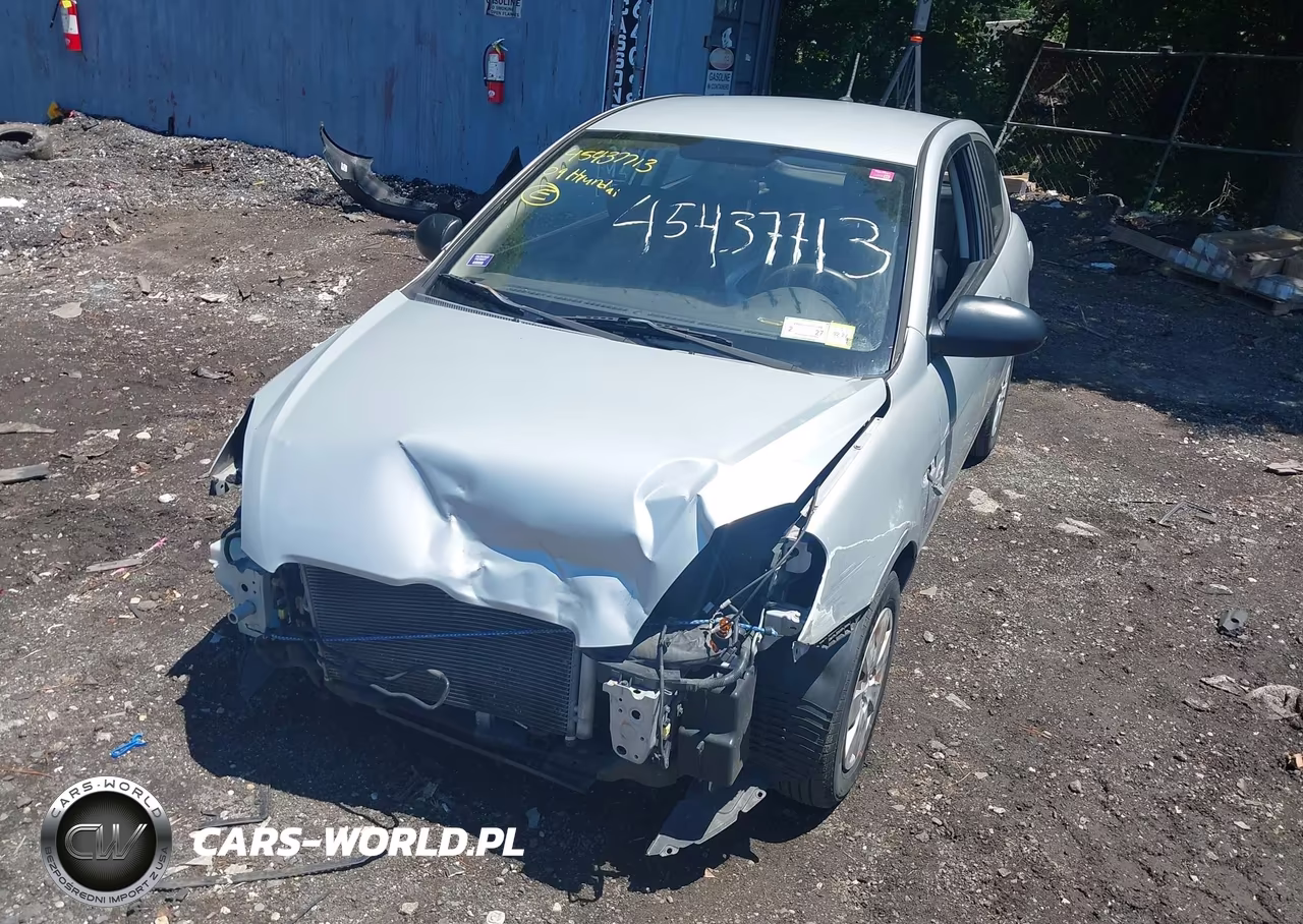 2009 Hyundai Accent Gs VIN:KMHCM36C19U114000 - 6
