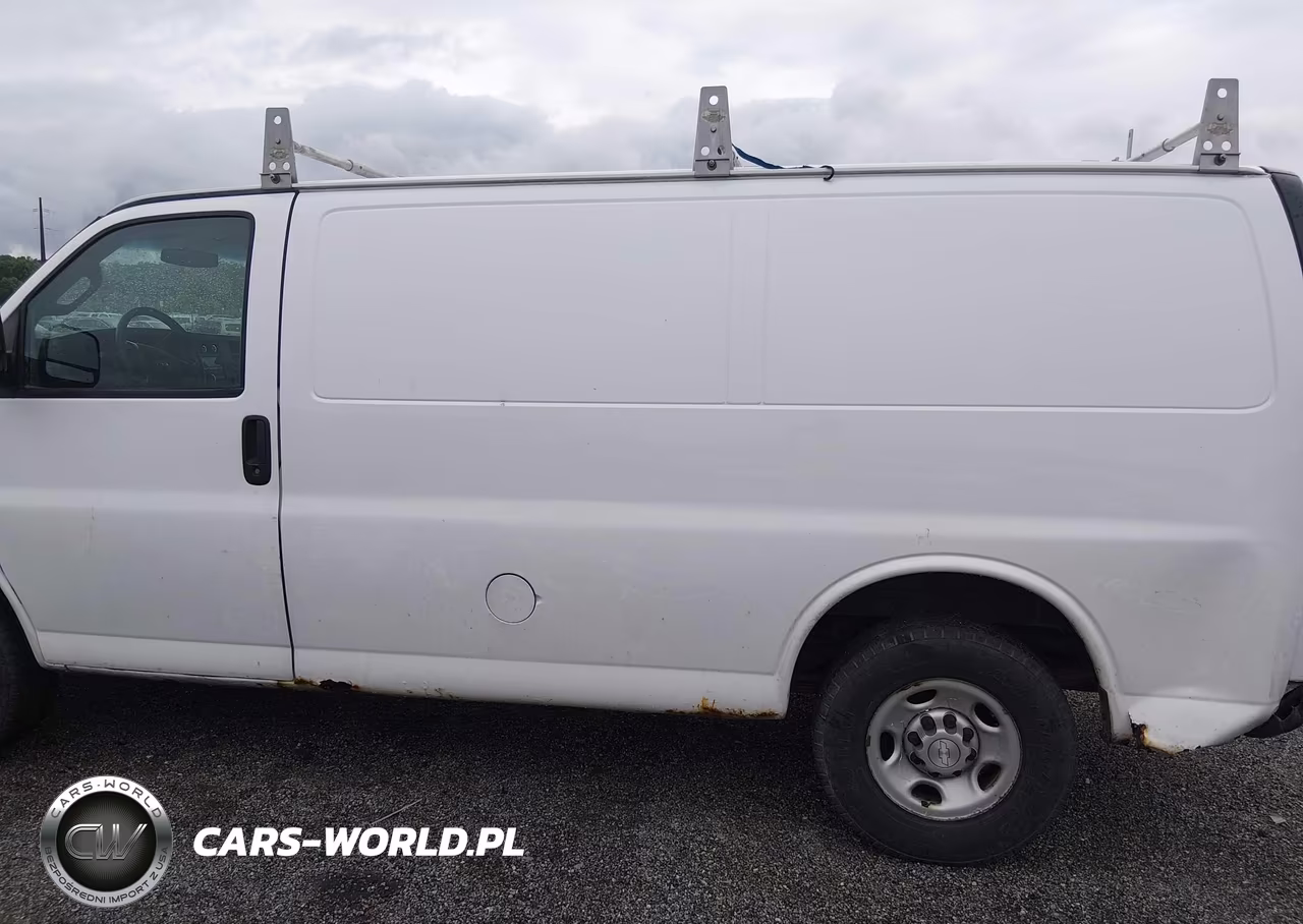 2016 Chevrolet Express 2500 Work Van VIN:1GCWGAFF8G1236780 - 14