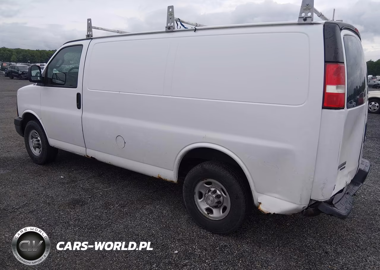 2016 Chevrolet Express 2500 Work Van VIN:1GCWGAFF8G1236780 - 3