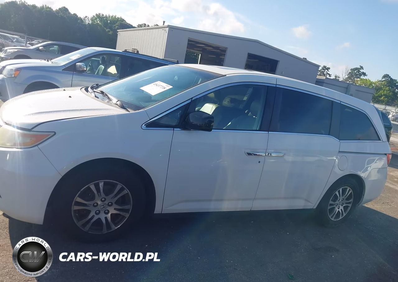 2011 Honda Odyssey Ex-L VIN:5FNRL5H64BB084588 - 14