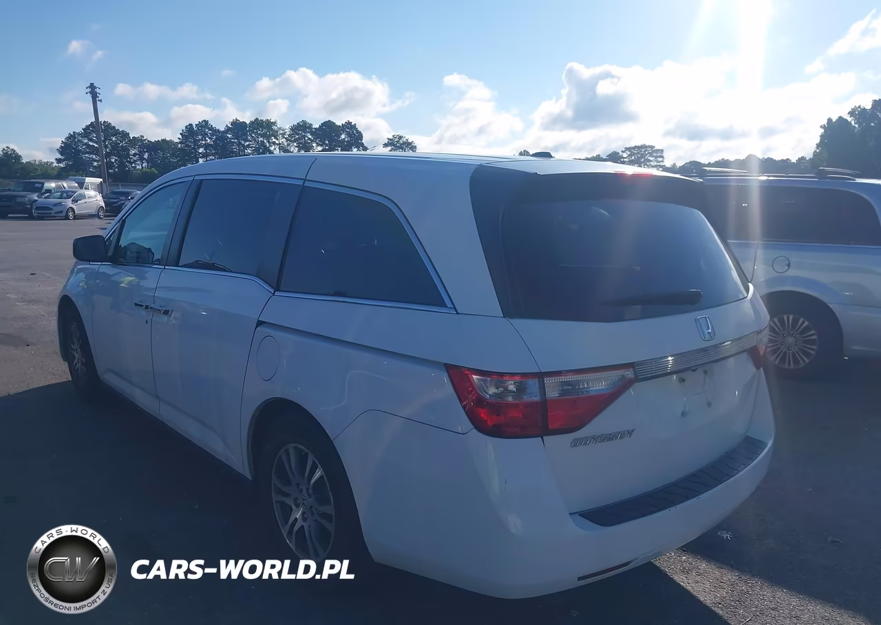 2011 Honda Odyssey Ex-L VIN:5FNRL5H64BB084588 - 3