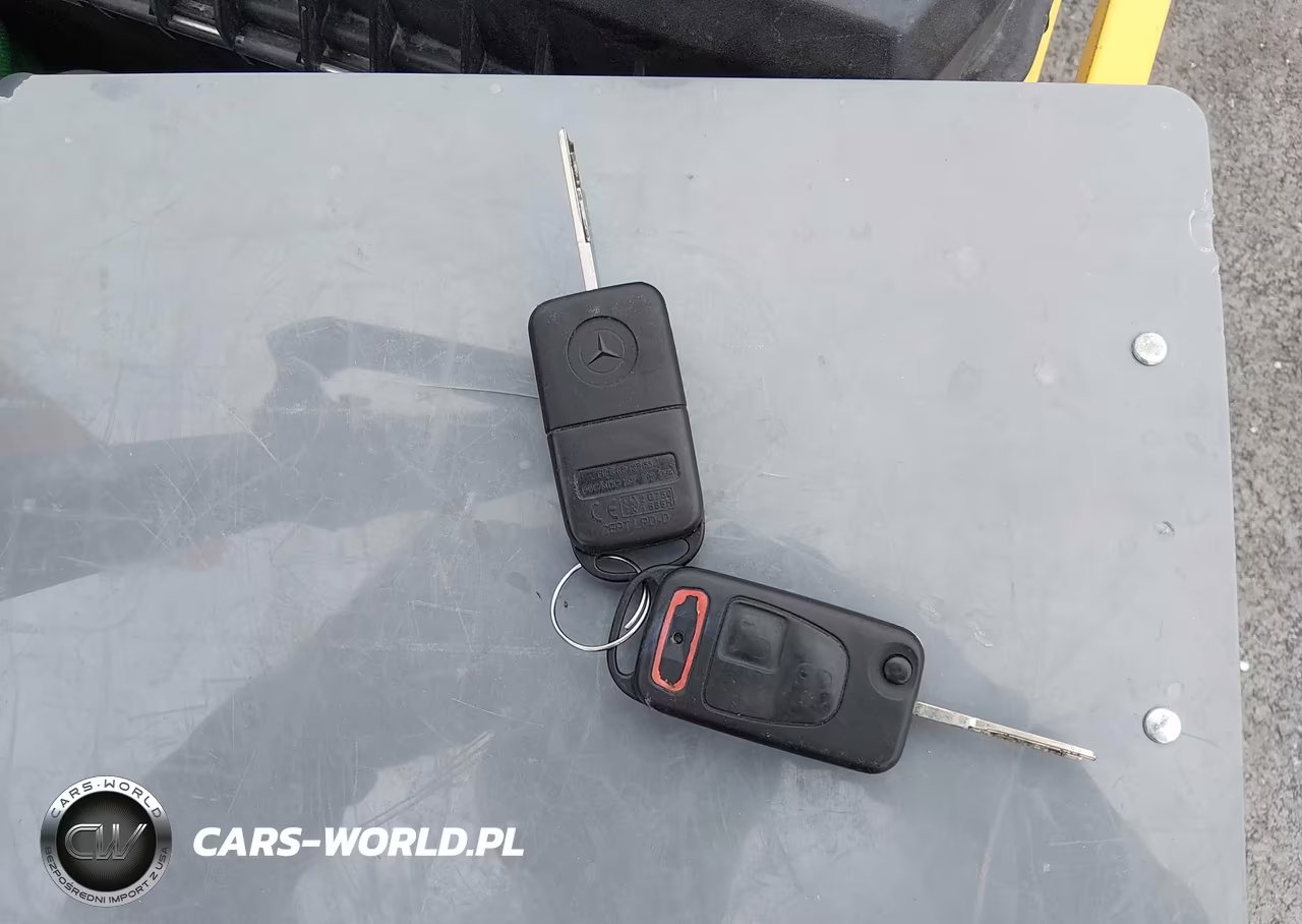 2003 Mercedes-Benz Slk 320 VIN:WDBKK65F93F282979 - 11
