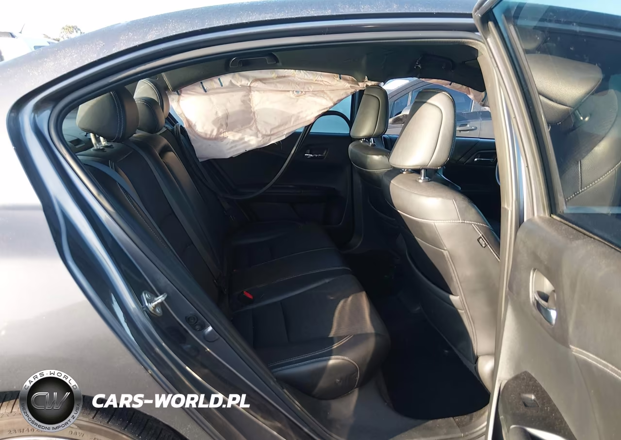 2016 Honda Accord Sport VIN:1HGCR2F51GA141294 - 8