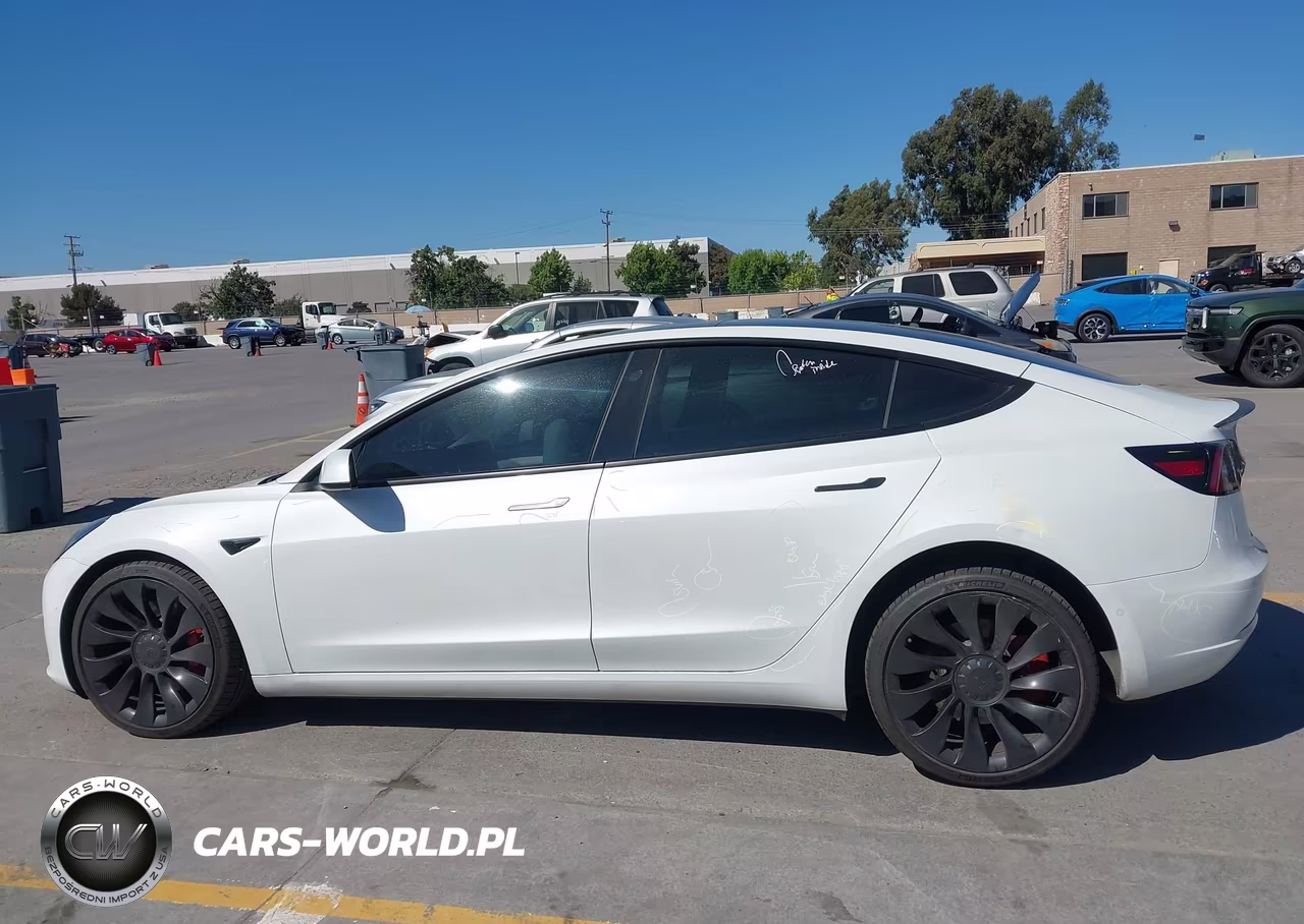 2022 Tesla Model 3 Performance Dual Motor All-Wheel Drive VIN:5YJ3E1EC3NF344146 - 14