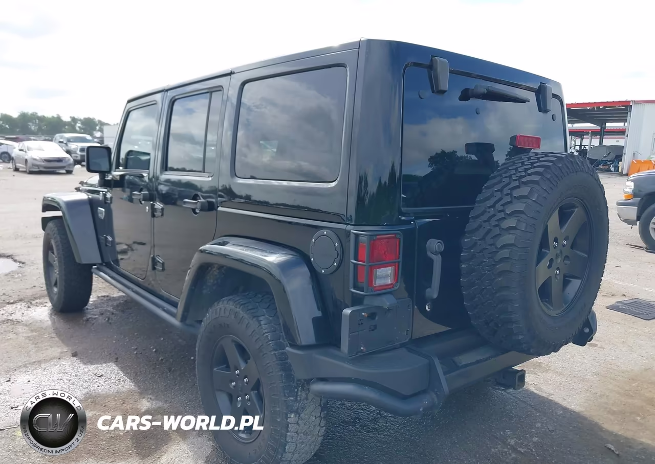 2012 Jeep Wrangler Unlimited Rubicon VIN:1C4HJWFGXCL191954 - 3