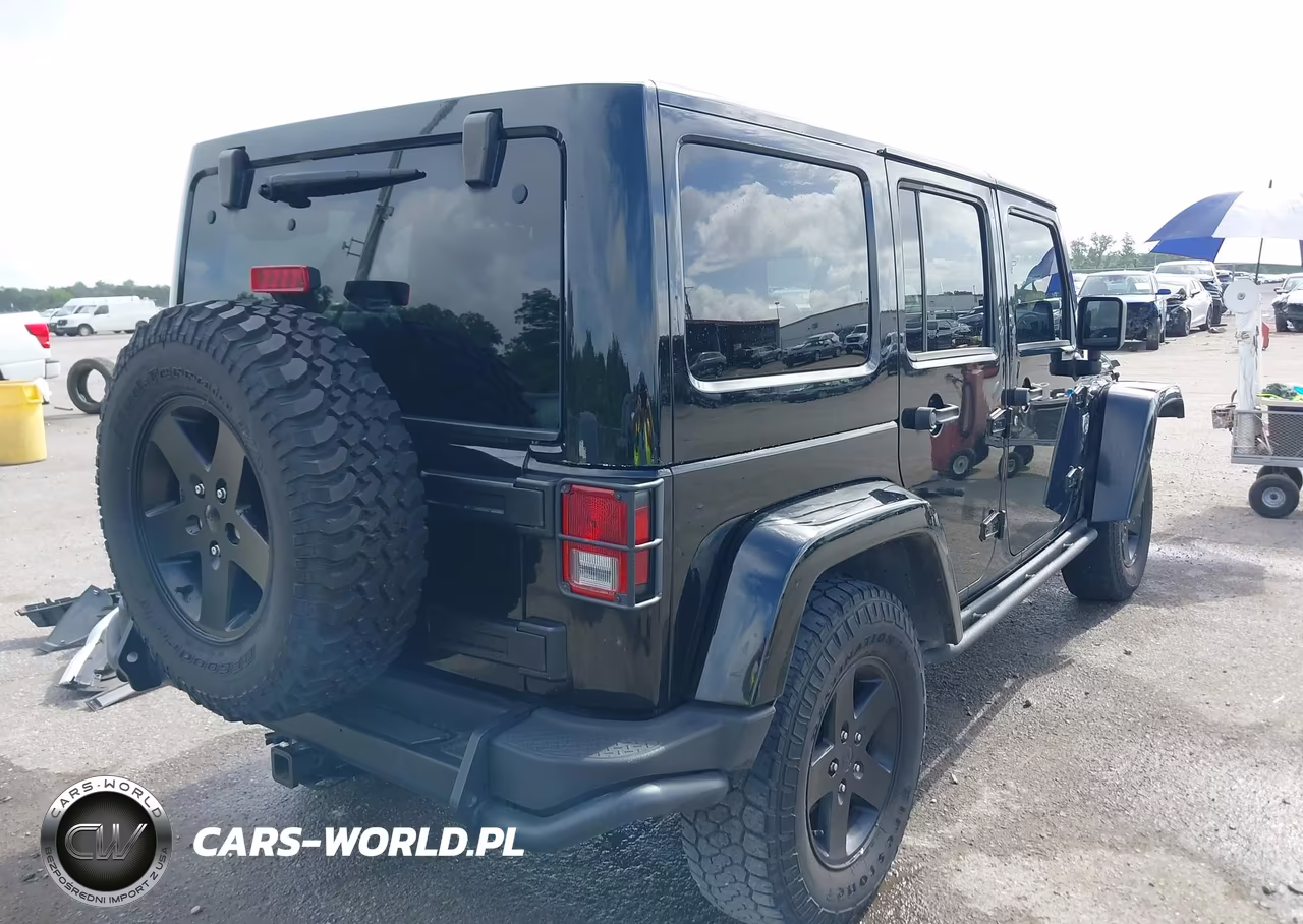2012 Jeep Wrangler Unlimited Rubicon VIN:1C4HJWFGXCL191954 - 4