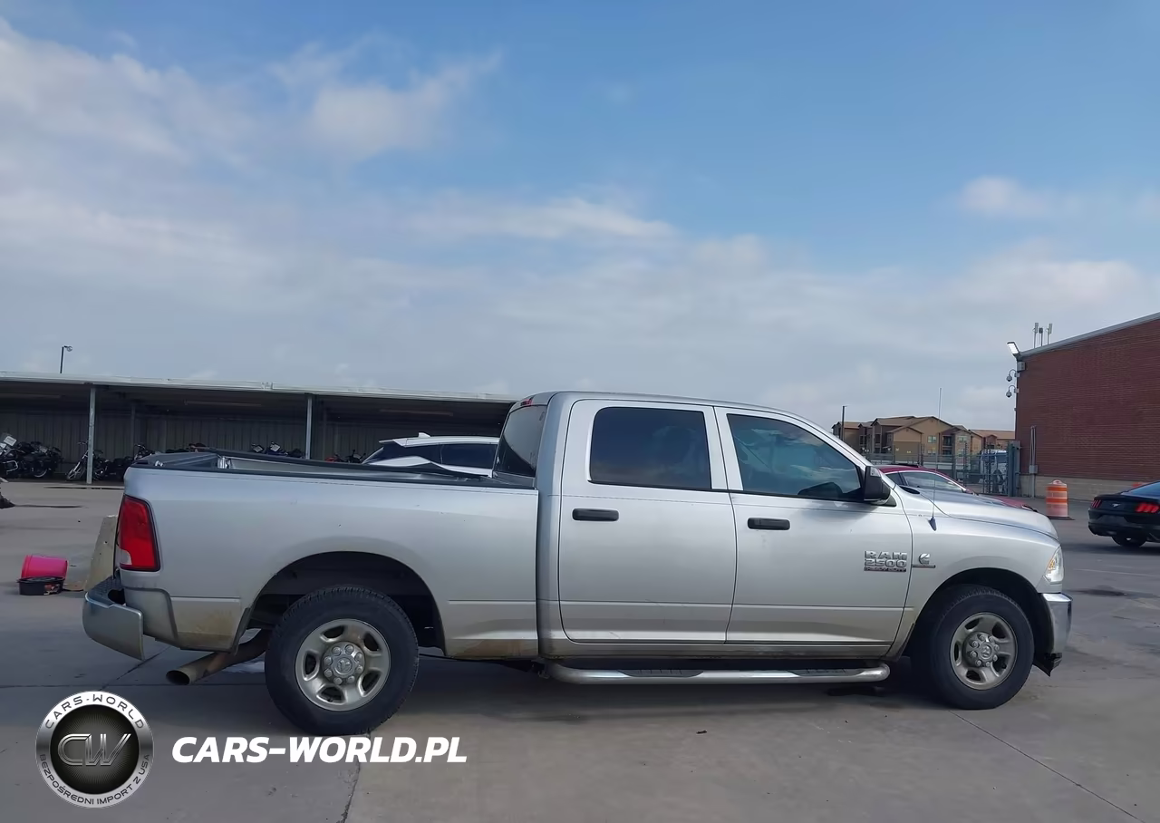 2013 Ram 2500 Tradesman VIN:3C6UR4CLXDG613661 - 13