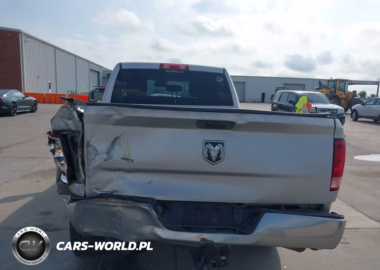 2013 Ram 2500 Tradesman VIN:3C6UR4CLXDG613661 - 16