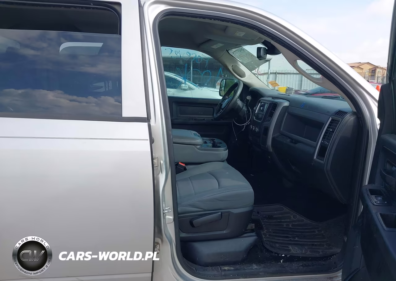2013 Ram 2500 Tradesman VIN:3C6UR4CLXDG613661 - 5