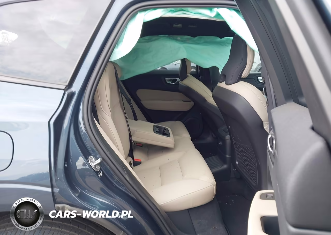 2026 Volvo Xc60 Plug-In Hybrid Plus, T8 Awd Electric-Gasoline, Dark VIN:YV4H60RC9T1432953 - 8