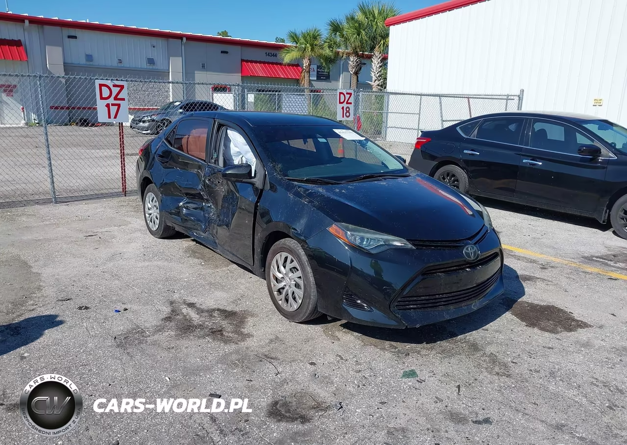 2018 Toyota Corolla Le – zdjęcie 1 z 16