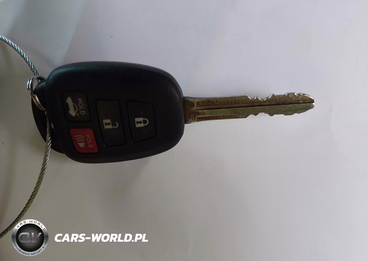 2018 Toyota Corolla Le VIN:2T1BURHE3JC034068 - 11