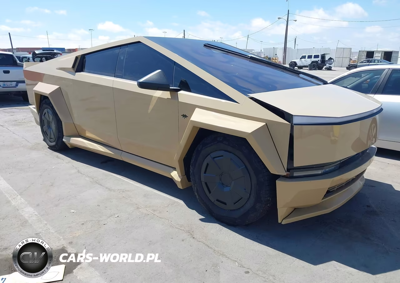 2025 Tesla Cybertruck