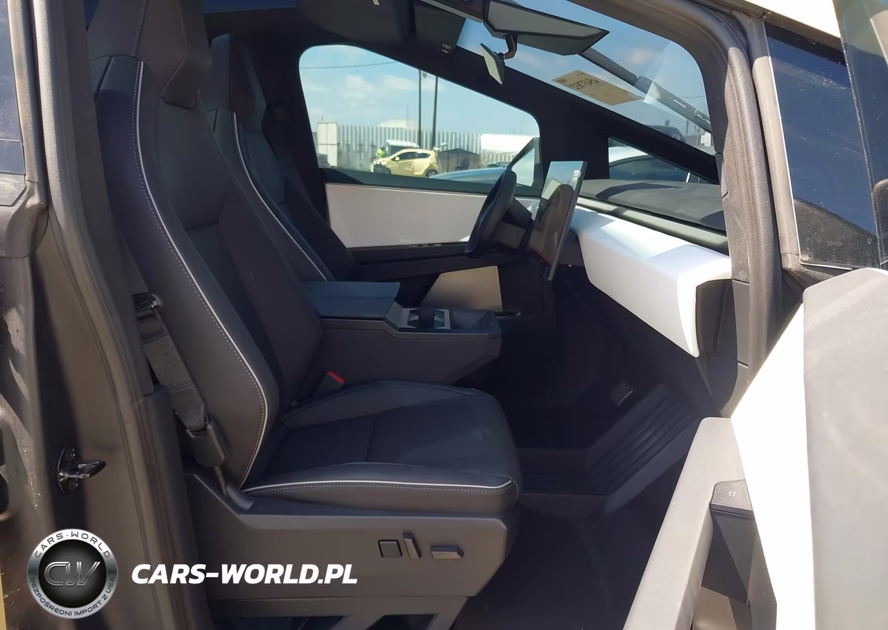 2025 Tesla Cybertruck VIN:7G2CEHEE0SA060392 - 5