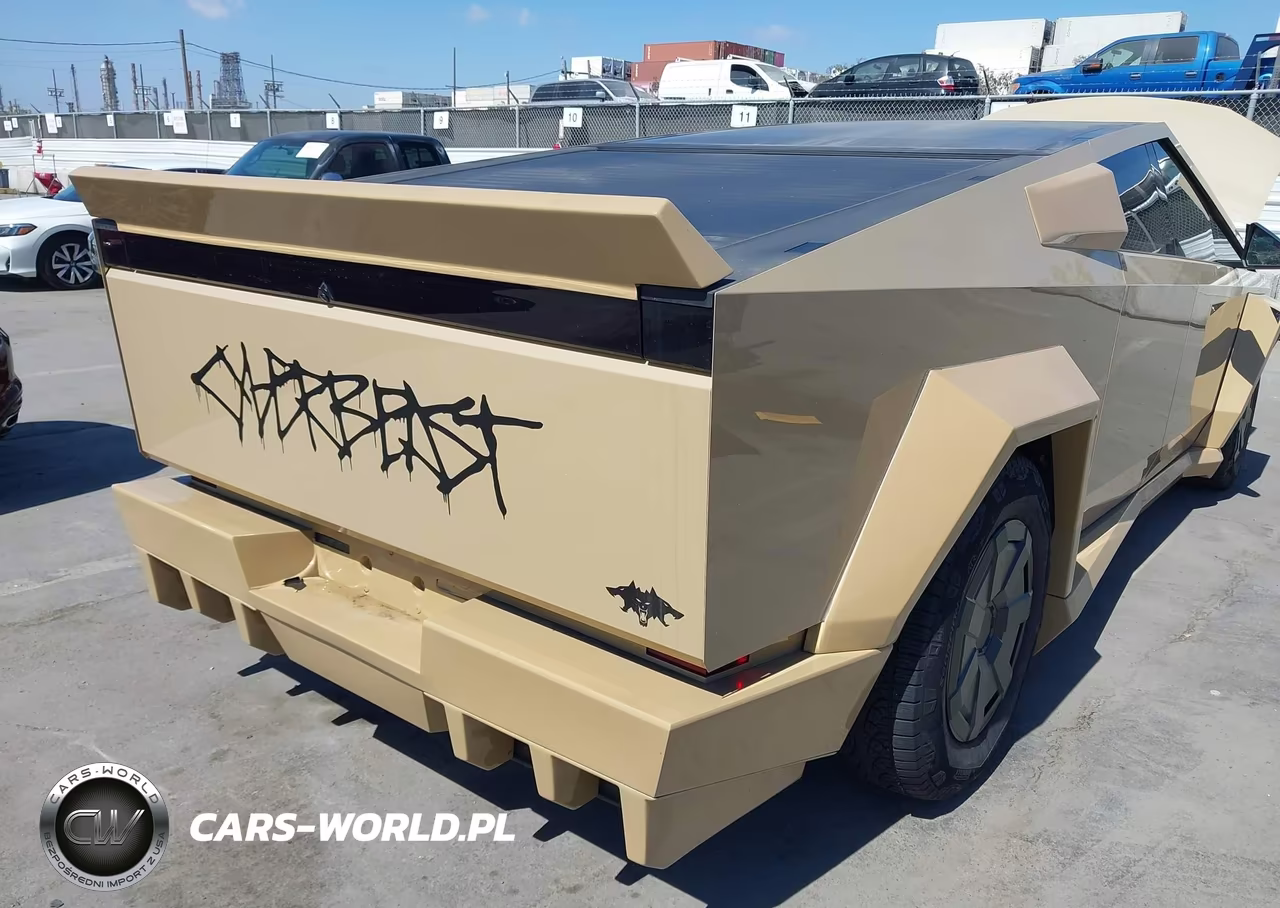 2025 Tesla Cybertruck VIN:7G2CEHEE0SA060392 - 6